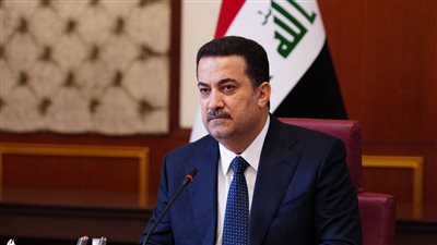 انهيار الدينار العراقي يدفع البرلمان لدراسة الإطاحة بحكومة السوداني