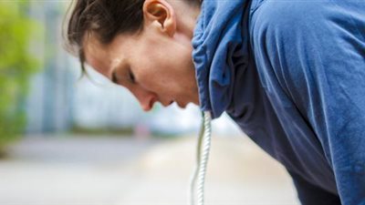 علاج ضيق التنفس في البيت.. بالتهوية والاقلاع عن التدخين 