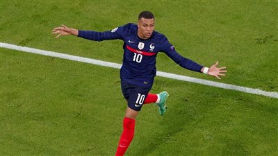 معلومات لا تعرفها حول كيليان مبابي نجم منتخب فرنسا (جوانب إنسانية)