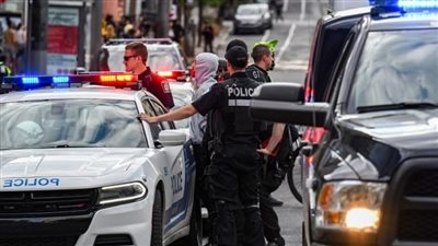 الشرطة الكندية: 5 أشخاص قتلوا في إطلاق نار بإحدى ضواحي مدينة تورونتو