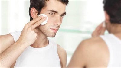 أسباب حب الشباب للرجال.. 6 عوامل ضارة أبرزها ارتفاع الأندروجين