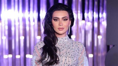  القضائي اللبناني يصدر قرارا بمنع الفنانة ستيفاني صليبا من التصرف في أموالها (الاسباب)