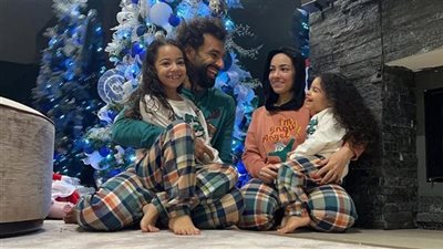 تصدر التريند.. النجم المصري محمد صلاح يحتفل بالكريسماس Christmas (صور)