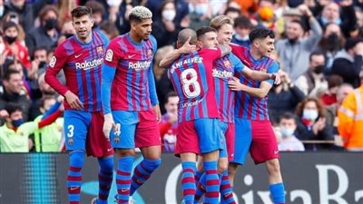 القنوات الناقلة لمباراة برشلونة وإسبانيول في الجولة الـ15 من بطولة الدوري الإسباني 2022