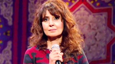 ماذا قالت المطربة المصرية حنان عن إمكانية العودة لاحتراف الغناء بعد 22 عاما من الاعتزال؟ (فيديو)