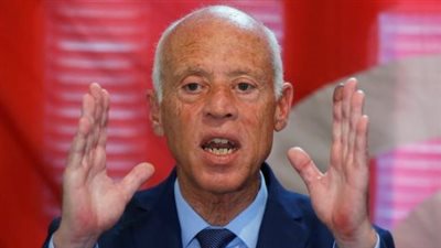  الرئيس التونسي يشدّد على أنه لا مجال للتفريط في المؤسسات والمنشآت العمومية 