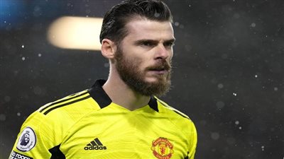 شاهد.. الحارس الإسباني ديفيد دي خيا يواصل تصدياته المذهلة مع فريقه مانشستر يونايتد 