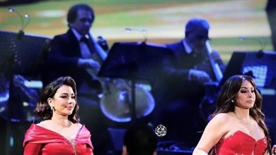 في رأس السنة الميلادية 2023.. وصلة رقص تنهي خلافات استمرت 5 سنوات بين إليسا وأصالة نصري (فيديو وصور)