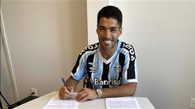 بعد إعلان نادي غريميو تعاقده معه.. من هو مهاجم منتخب الأوروغواي لويس سواريز؟ (أبرز المعلومات)