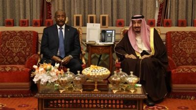 صحف السودان تسلط الضوء على تهنئة الملك سلمان للبرهان