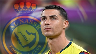 رونالدو في طريقه إلى الرياض.. ما هو موعد وصوله وتقديمه؟