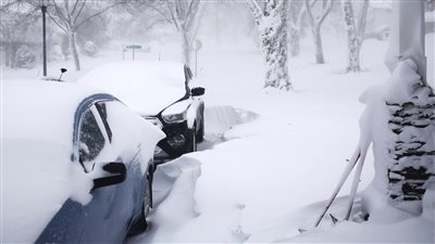 خضوع أكثر من 15 مليون لتحذيرات شديدة وسط فيضانات تهدد الحياة في كاليفورنيا شرقا