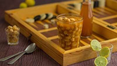 طريقة عمل حمص الشام للدايت.. مشروب وسلطة للشيف سالي فؤاد