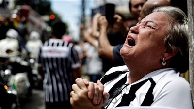 البرازيل تودع بيليه.. الموكب يجوب شوارع مدينة سانتوس قبل مثواه الأخير (صور)