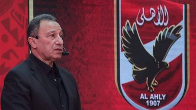 اتهامات بالفشل قد تُطيح بمدير تعاقدات الأهلي.. من البديل؟