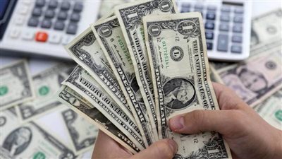 سعر الدولار مقابل الجنيه المصري اليوم الخميس في البنك الأهلي 