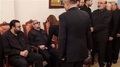 صور مؤثرة للفنان السوري الكبير جورج وسوف أثناء تلقي العزاء في نجله الأكبر 