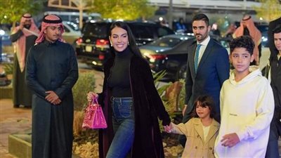 استقبال أسطوري لصديقة رونالدو.. جورجينا تخطف الأنظار بـ