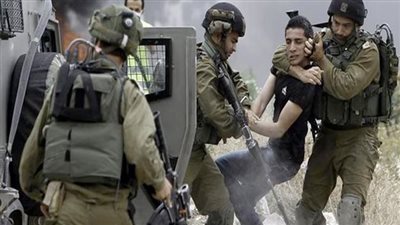 فلسطين.. إصابة واعتقال فلسطينيين بالضفة الغربية
