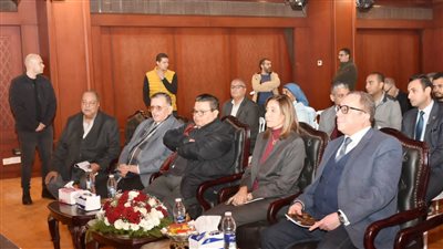 وزيرة الثقافة تتفقد 