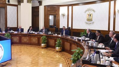 الحكومة تعلن عن مبادرة جديدة لدعم القطاعات الإنتاجية 