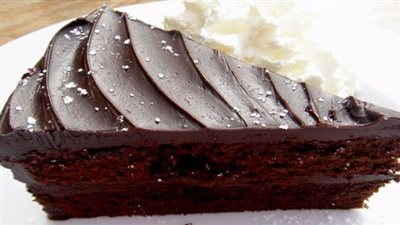 طريقة عمل الجاتوة شاتوه للشيف حسن.. كيك هش بصوص شوكولاتة رائع