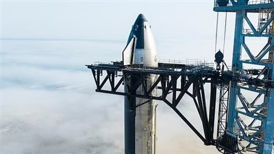 سبيس إكس تكشف عن صور المركبة الفضائية Starship على منصة الإطلاق