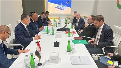 سامح شكري يستقبل الوزير الدنماركي للتعاون التنموي والسياسات المناخية