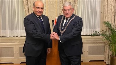 سفارة مصر في لاهاي تحيي ذكرى مرور مائة عام على وفاة الأديب الهولندي 