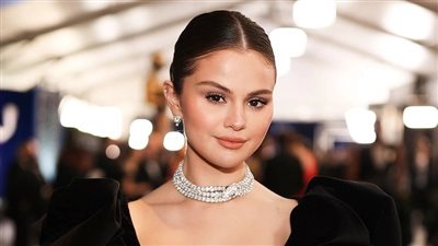 بعد تصدرها السوشيال ميديا.. من هي المغنية الأمريكية سيلينا غوميز؟ (أبرز المعلومات)