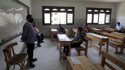 مصر.. مطالب بتشكيل لجنة فنية لحل أزمة سقوط منصات الامتحانات الإلكترونية