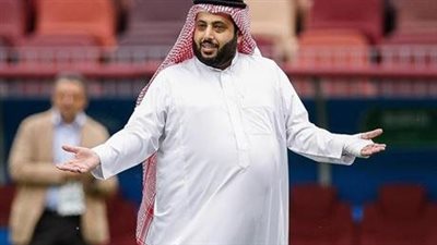 قبل مبارة باريس سان جيرمان.. بماذا وعد تركي آل الشيخ صاحب تذكرة 