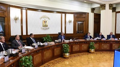 رئيس الوزراء يترأس الاجتماع الأول للجنة متابعة توصيات المؤتمر الاقتصادي 