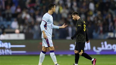 هل يلتحق ميسي برونالدو في المملكة؟.. الاتحاد السعودي يُعلّق