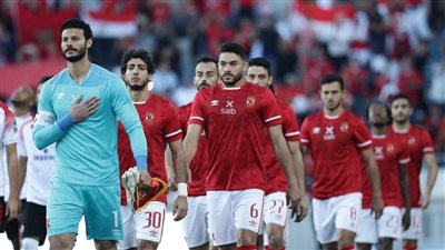 الأهلي بلا دفاع.. فريق كامل يغيب عن الأحمر في لقاء القمة ضد الزمالك