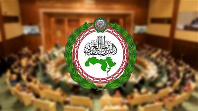 البرلمان العربي يدين إحراق متطرفين في الدنمارك نسخًا من المصحف الشريف