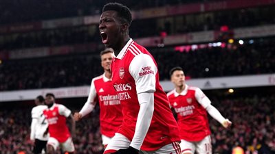 بالقاضية.. أرسنال يخطف فوزا قاتلا من مانشستر يونايتد ويطير بصدارة الدوري الإنجليزي