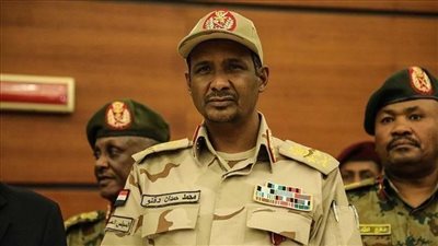 السودان.. دقلو يتسلم رسالة خطية من رئيس الفترة الانتقالية بجمهورية تشاد