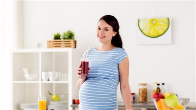 الكركديه للحامل في الشهور الأخيرة.. ممنوع طبيًا لهذه الأسباب