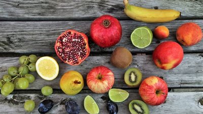 7 أغذية توقف الإمساك فورا.. لا تتنازل عن هذه المشروبات أيضا