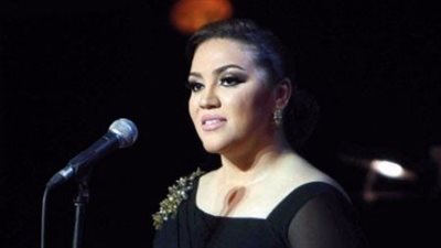 بعد وفاة والدها،.. أدق التفاصيل حول المطربة مي فاروق التي تصدرت التريند