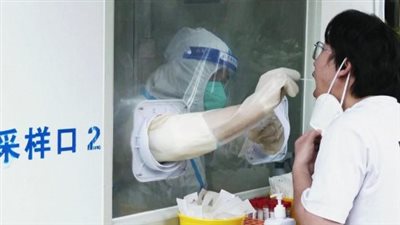  السلطات الصينية تعلن تراجع الوفيات اليومية الناتجة عن كورونا بنحو 80% 