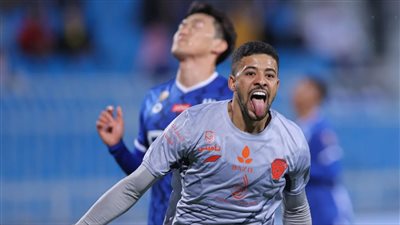 الزعيم يخسر.. الفيحاء يُفجر المفاجأة ويُقصي الهلال من السوبر السعودي