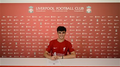 رسميًا.. ليفربول يوقع عقد طويل الأمد مع لاعبه الشاب ستيفان بايتيتش