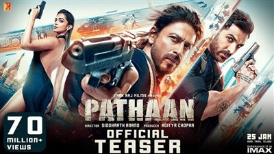 شاروخان يتصدر قائمة الإيرادات في بوليوود مع انطلاق عرض فيلمه الجديد Pathaan