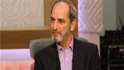  انتهج طريق وسلوك والده فى الصمت.. من هو الفنان المصري الراحل هشام سليم؟ (أدق التفاصيل)