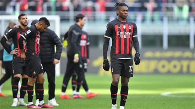 زلزال في ميلان.. ساسولو يسحق الفريق العريق بخماسية بالدوري الإيطالي