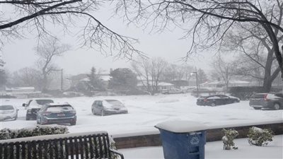 عاصفة ثلجية شتوية تتسبب في إلغاء 660 رحلة جوية داخل وخارج أمريكا