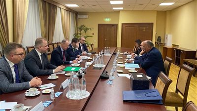 وزير الخارجية يلتقي مع سكرتير مجلس الأمن القومي لروسيا الاتحادية 