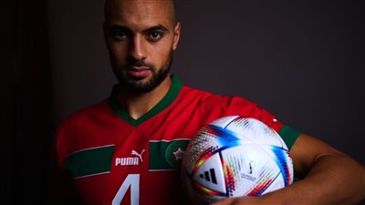 ما سر غياب المغربي سفيان أمرابط.. وما مصيره خلال الانتقالات الشتوية الحالية؟